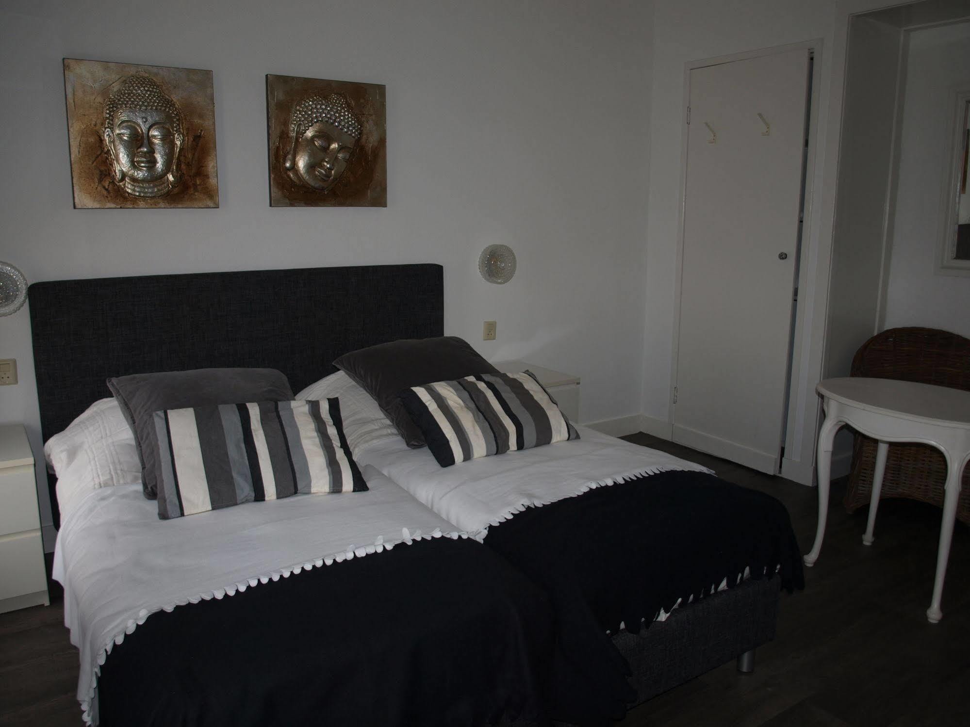 Pension Hendriks Zandvoort Exterior photo